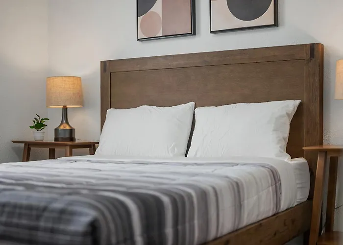 Privatunterkunft Bloomfield F Stylish Cozy Private Bedroom, Shared Bathroom, With Free Parking